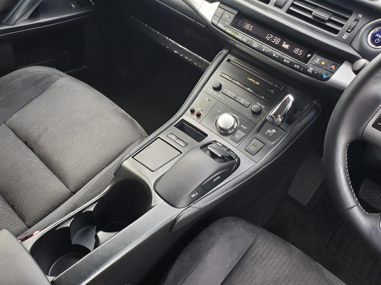 2012 Lexus CT200h thumbnail
