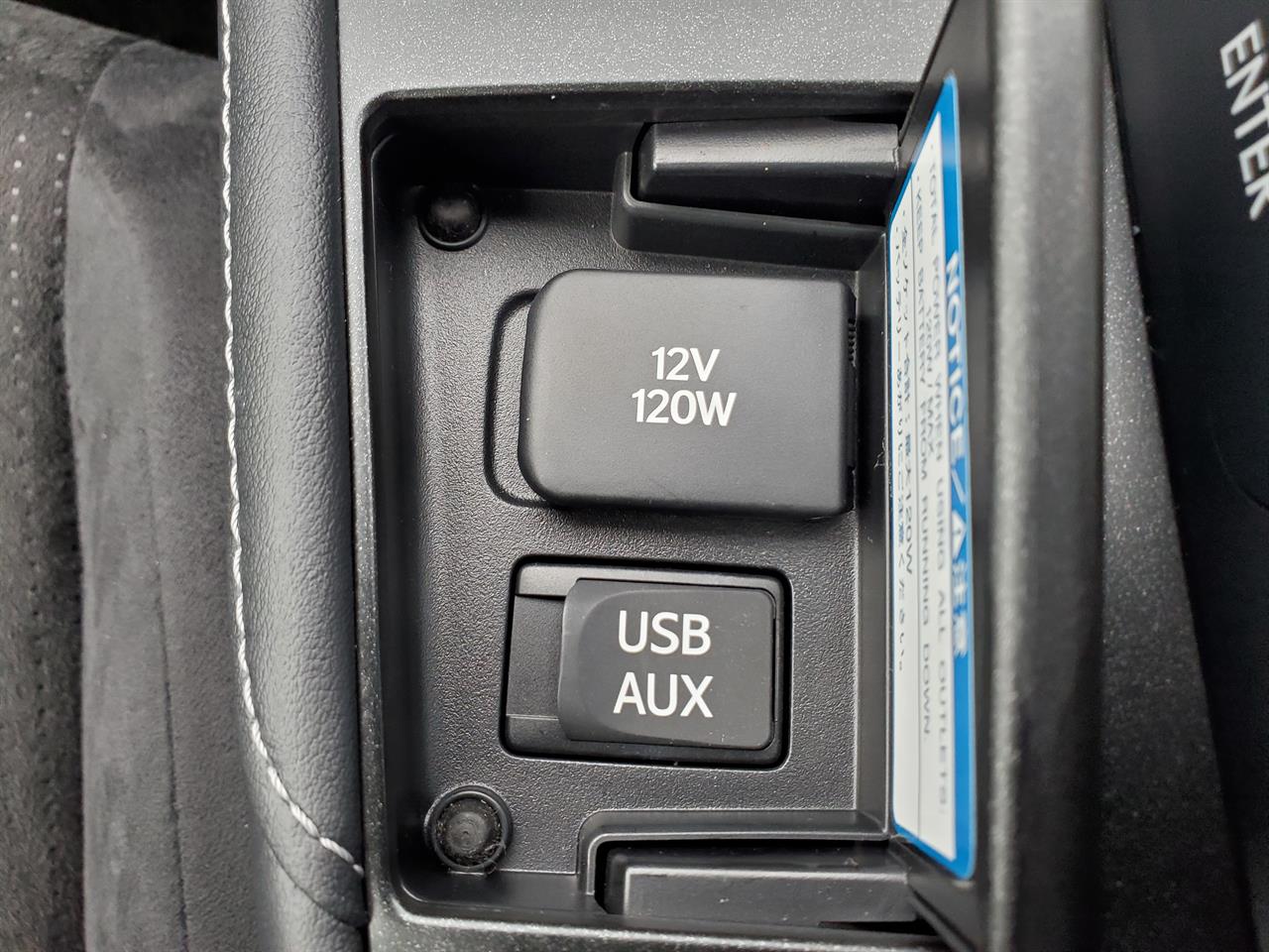 2012 Lexus CT200h thumbnail