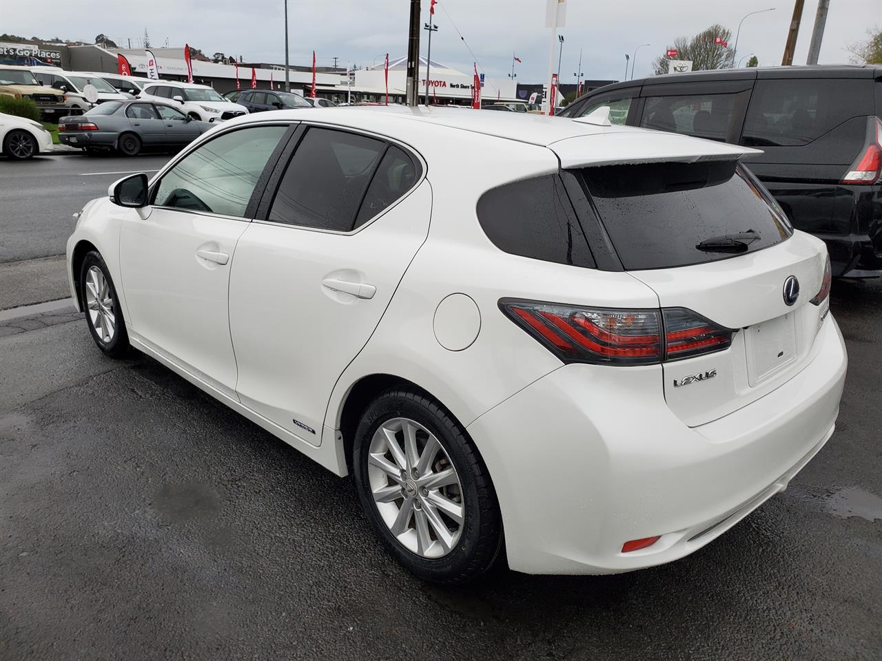 2012 Lexus CT200h thumbnail