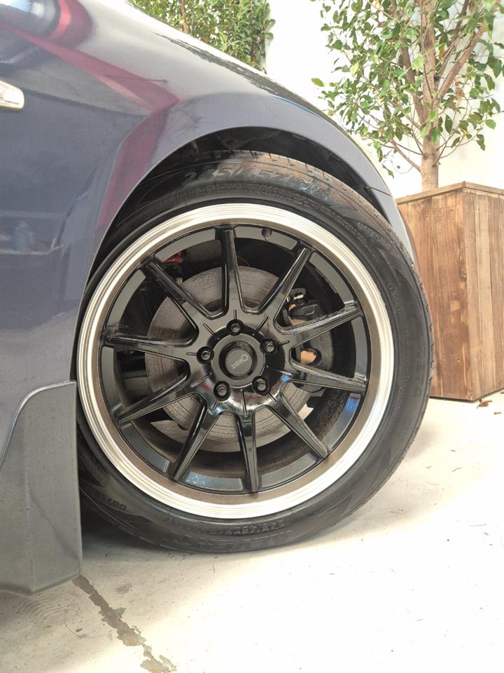 2010 Nissan Skyline thumbnail