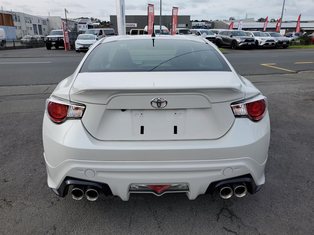 2012 Toyota 86 thumbnail