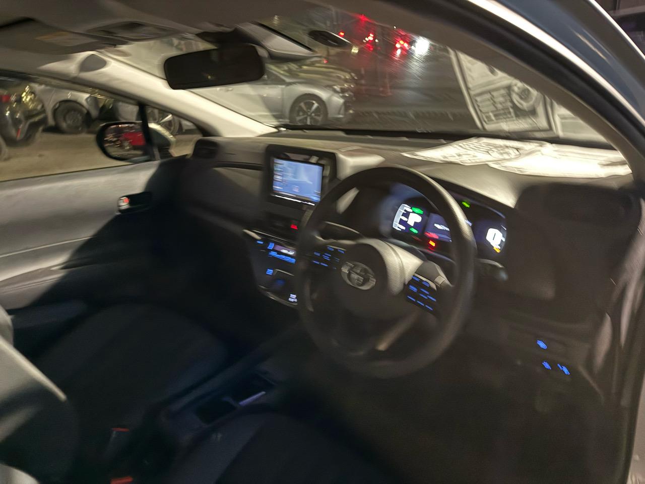2023 Toyota Aqua thumbnail