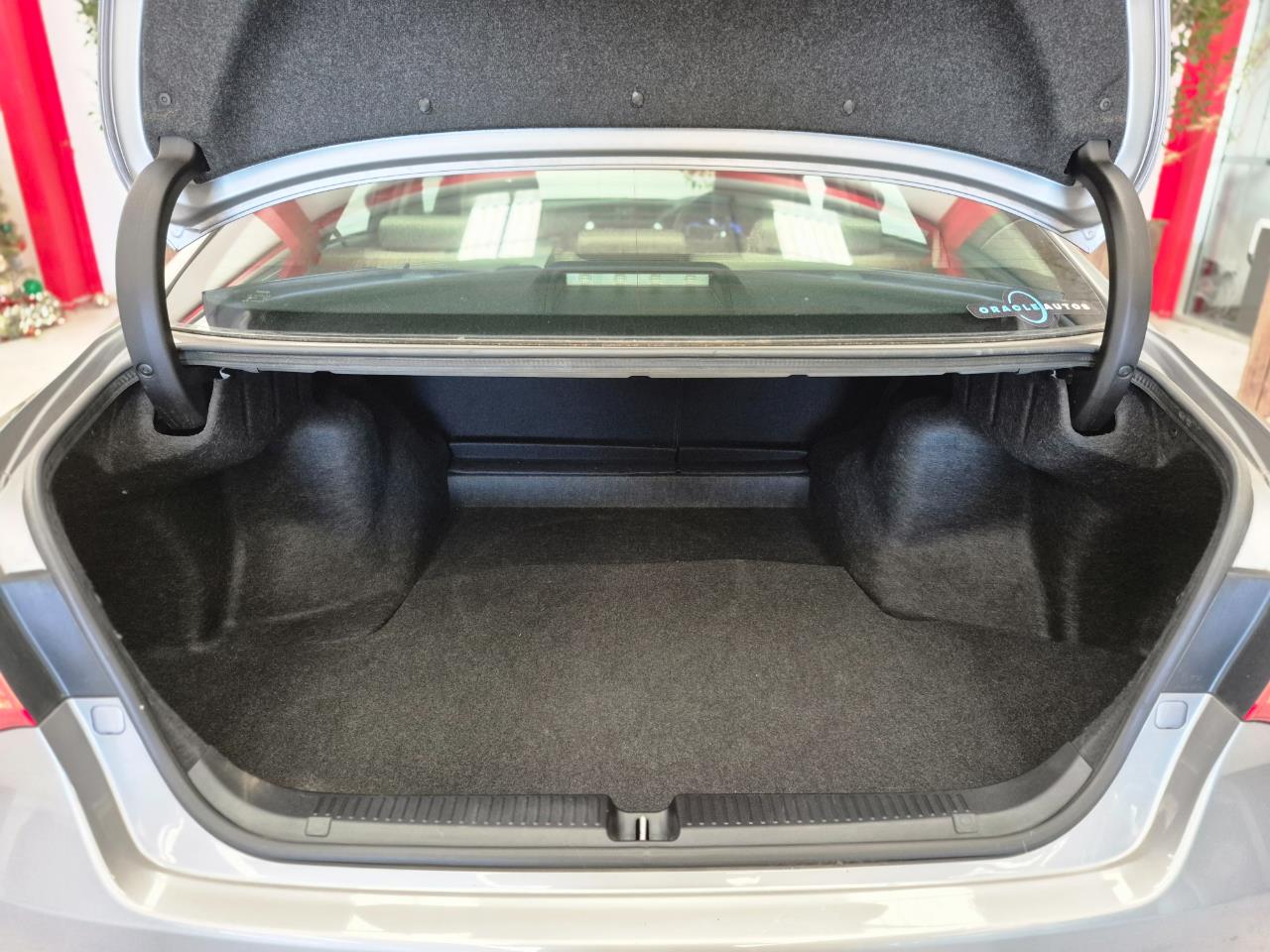 2009 Toyota Mark-X thumbnail