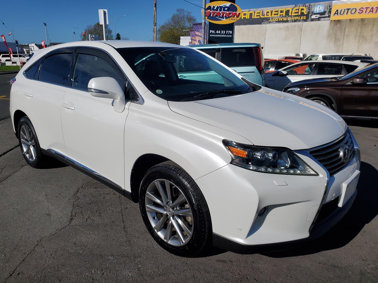 2012 Lexus RX450h thumbnail