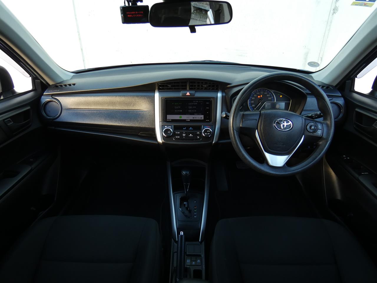 2021 Toyota COROLLA thumbnail