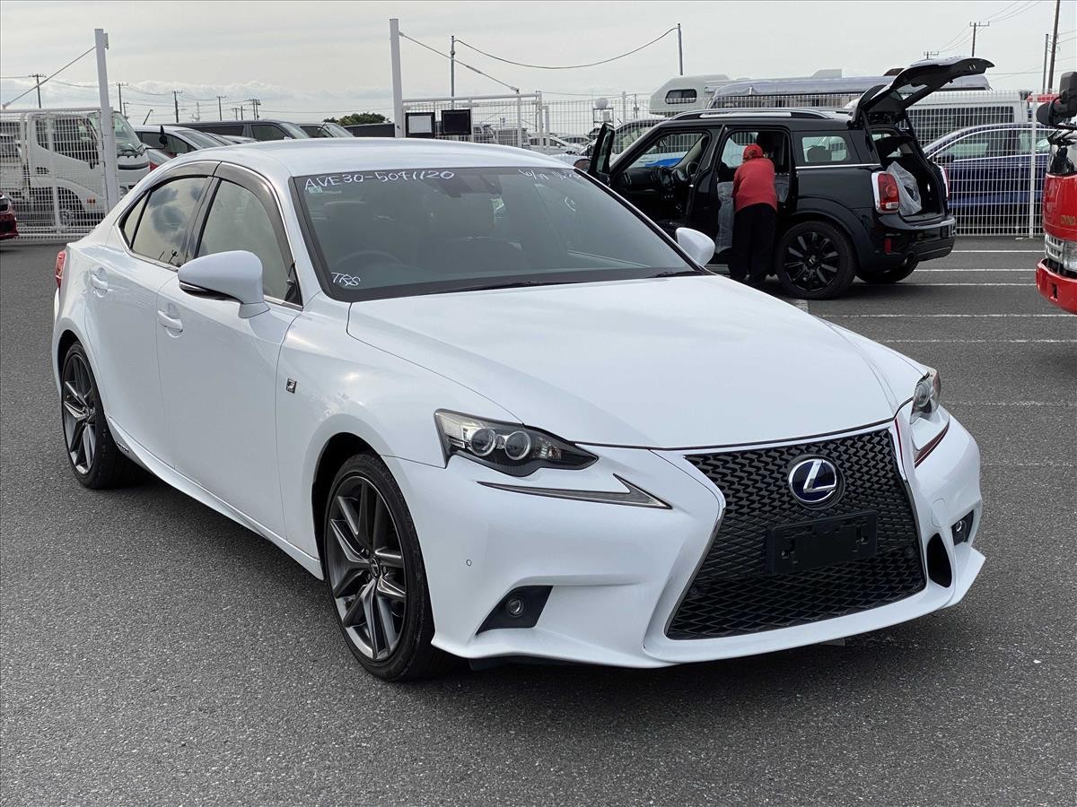 2015 Lexus IS thumbnail