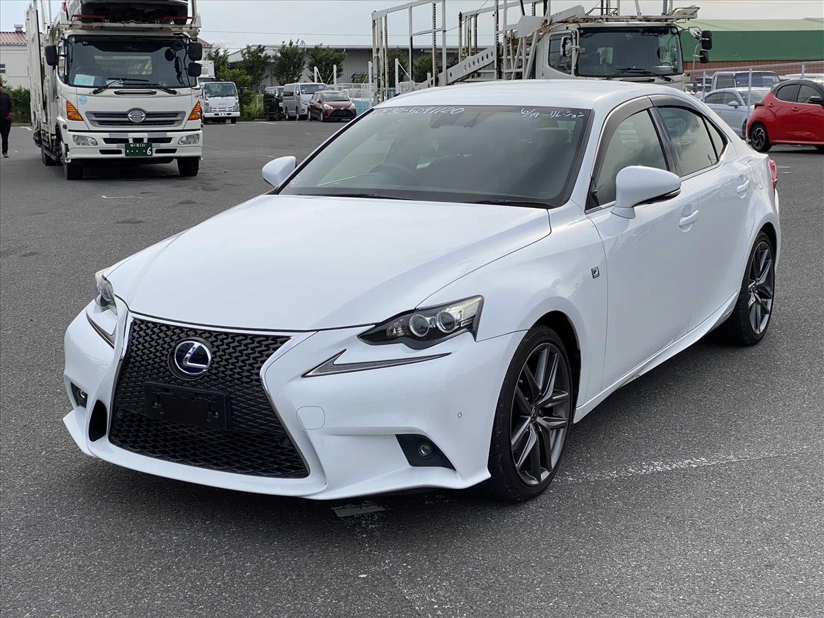 2015 Lexus IS thumbnail