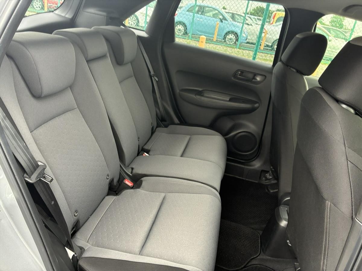 2023 Honda Fit thumbnail