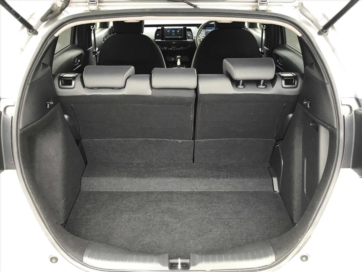 2023 Honda Fit thumbnail