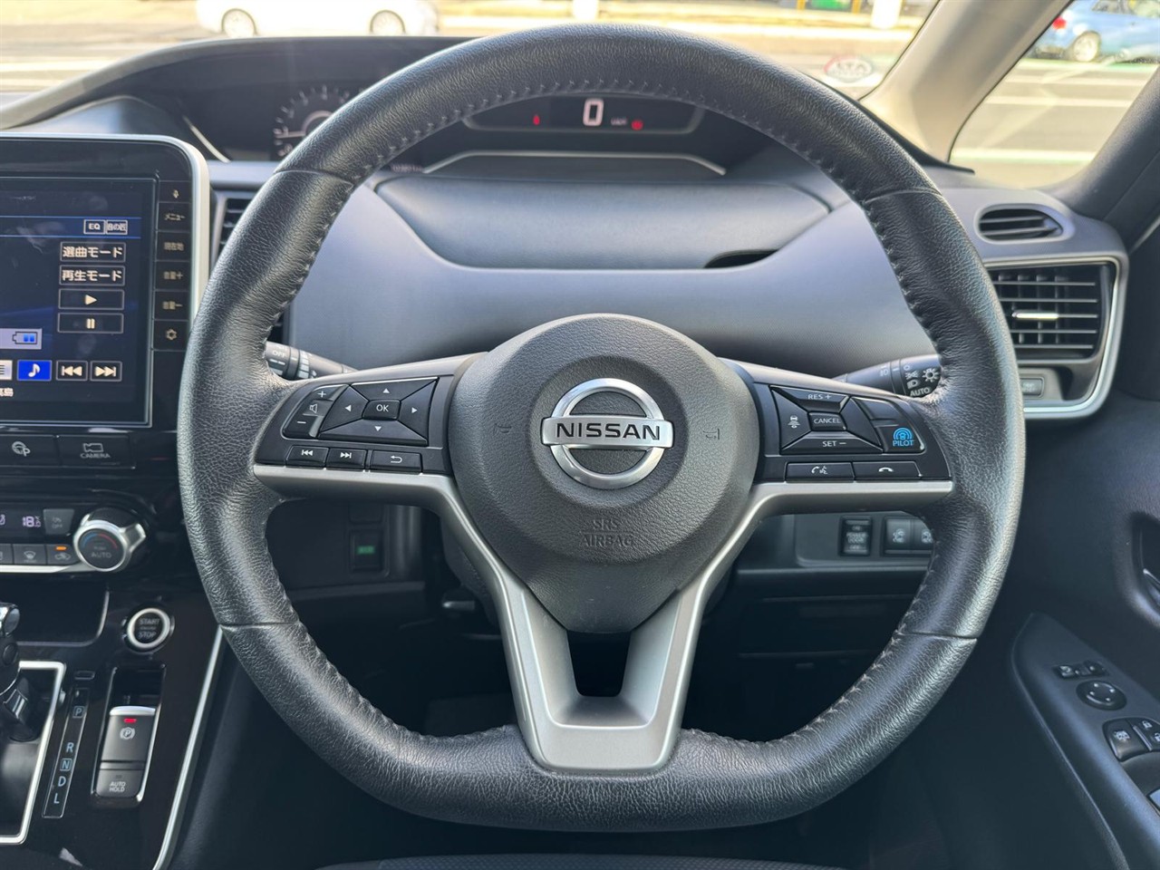 2019 Nissan SERENA thumbnail