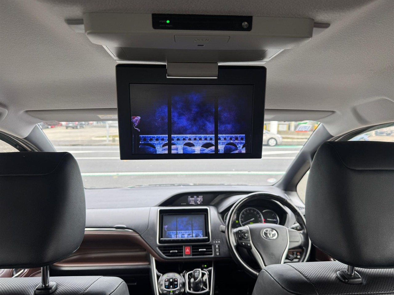 2015 Toyota ESQUIRE thumbnail