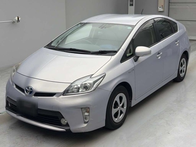 2013 Toyota PRIUS thumbnail