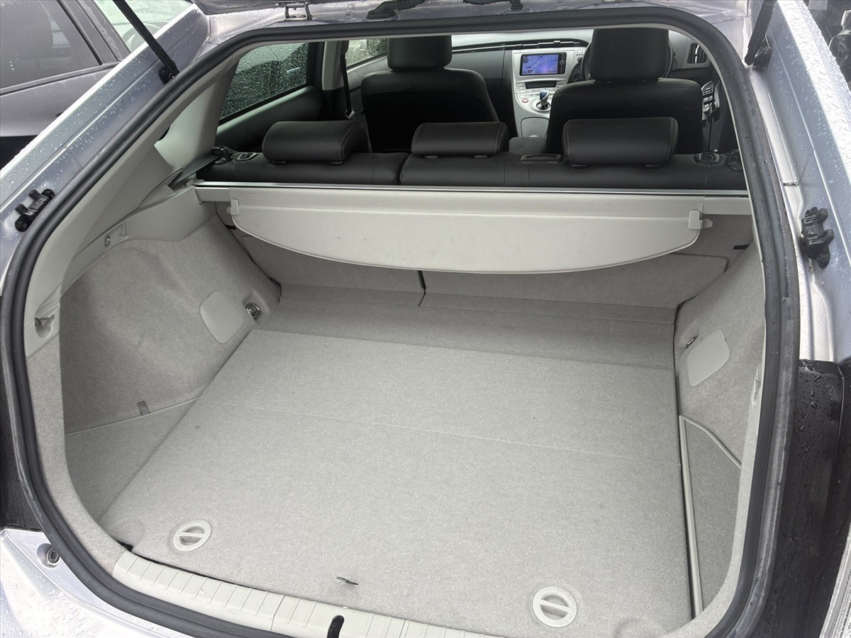 2013 Toyota PRIUS thumbnail