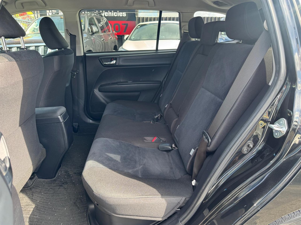 2014 Toyota Corolla thumbnail