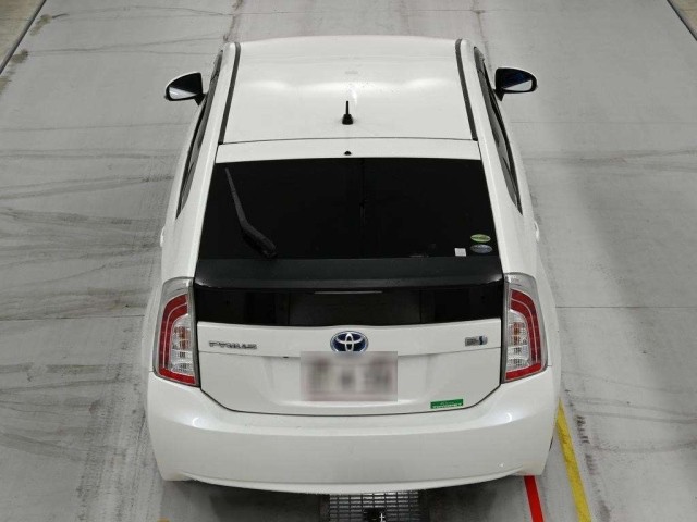 2013 Toyota PRIUS thumbnail