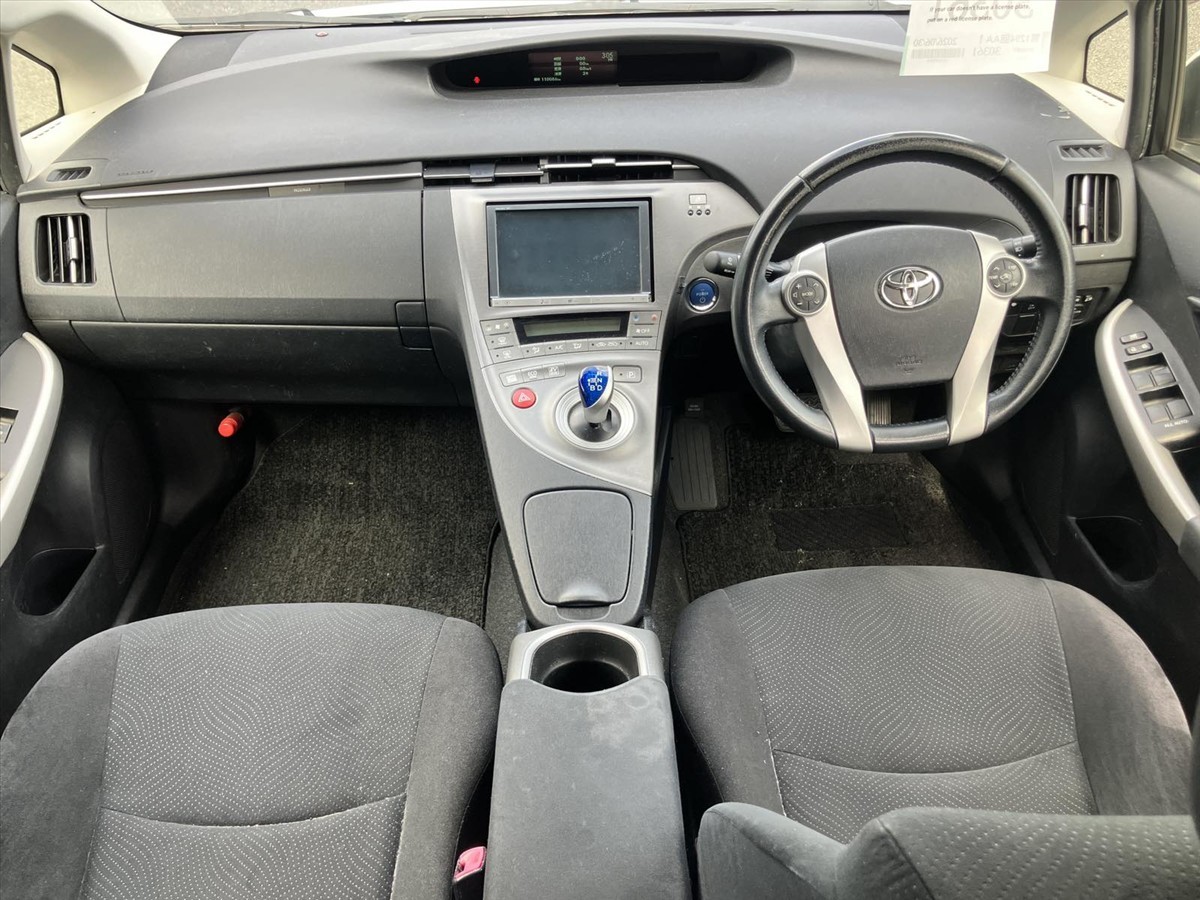 2013 Toyota PRIUS thumbnail