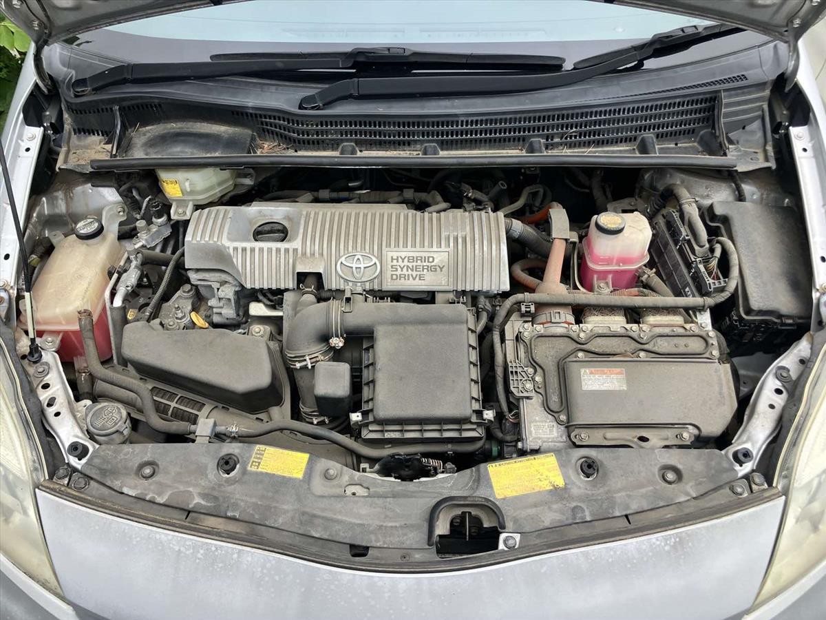 2013 Toyota PRIUS thumbnail