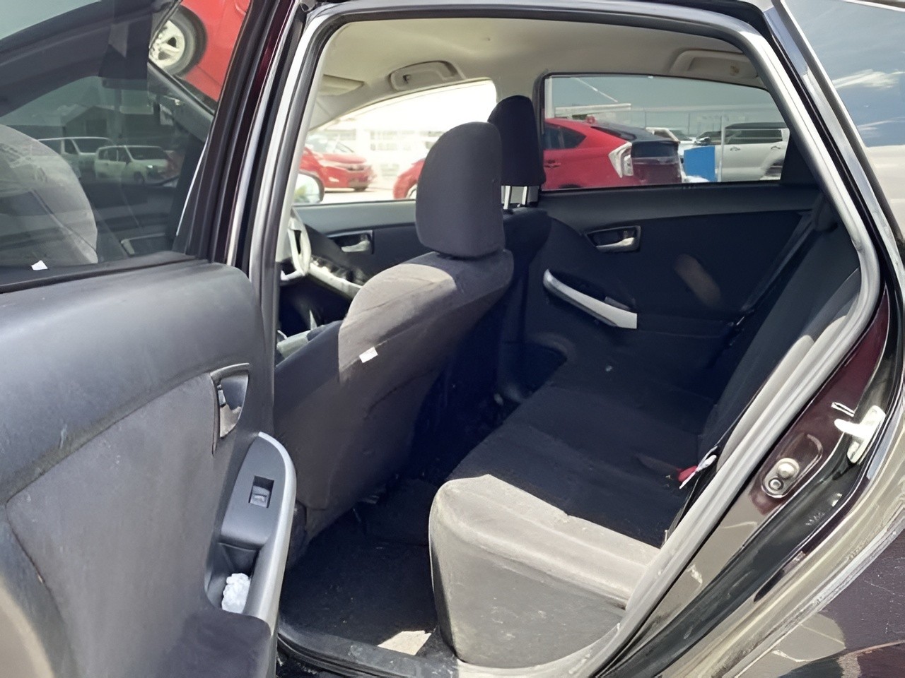 2013 Toyota Prius thumbnail