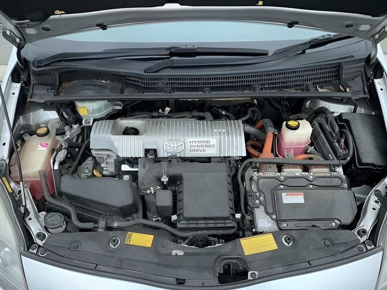 2013 Toyota Prius thumbnail
