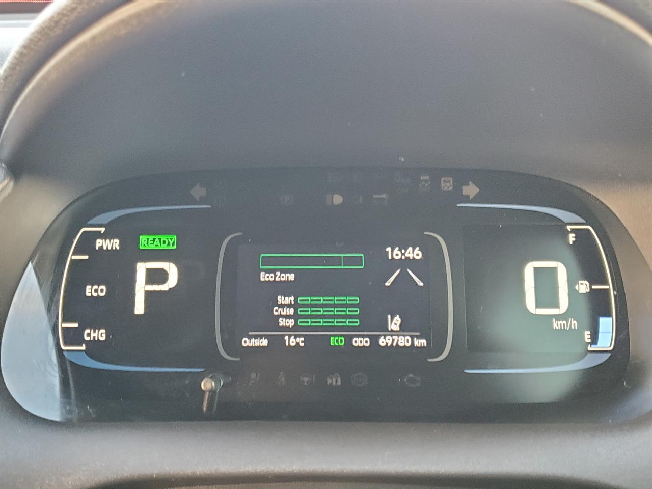 2021 Toyota Aqua thumbnail