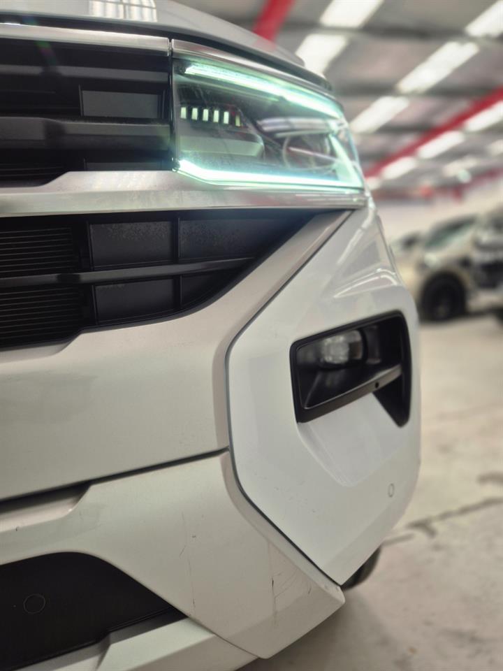 2023 Volkswagen Amarok thumbnail