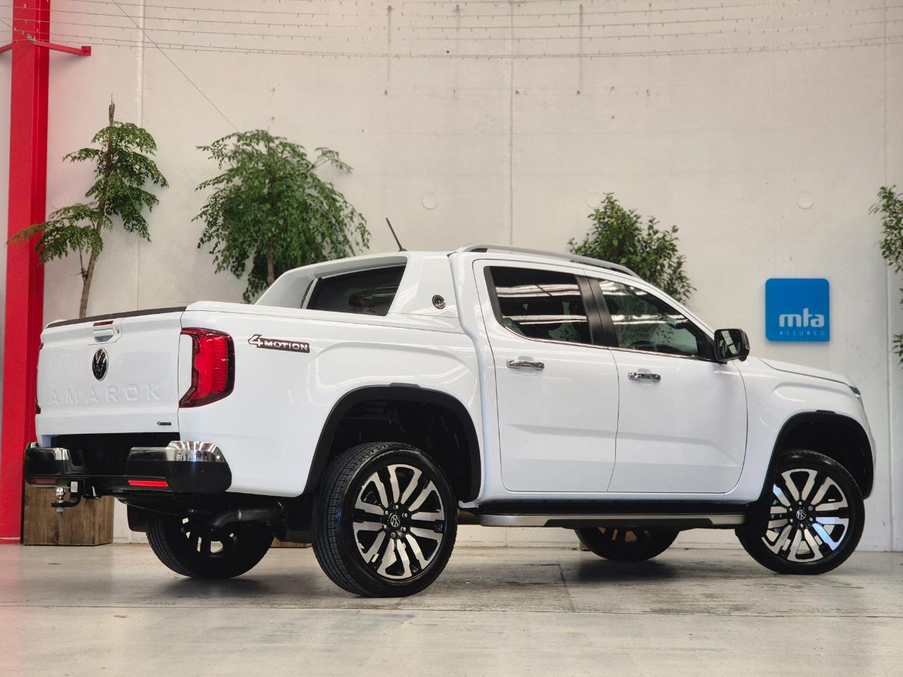 2023 Volkswagen Amarok thumbnail