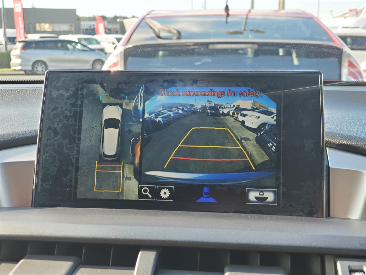 2014 Lexus NX thumbnail