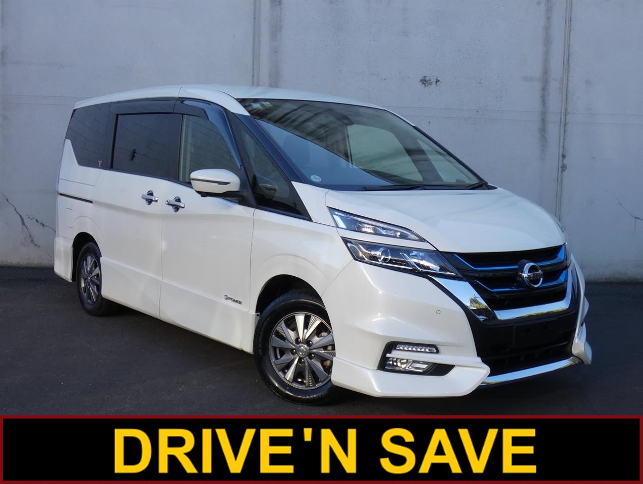 2019 Nissan SERENA thumbnail
