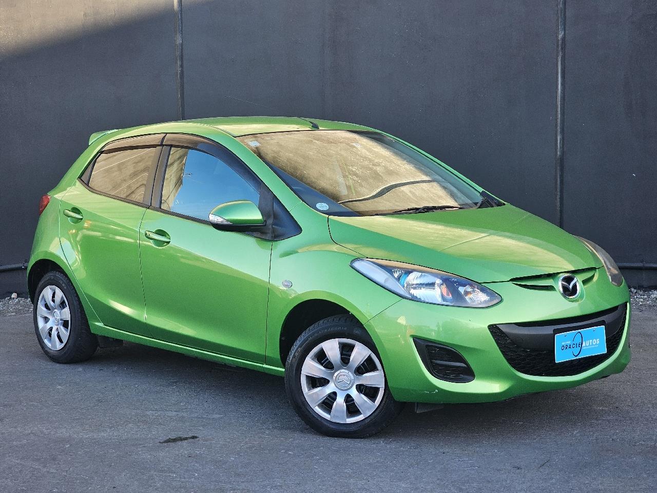 2013 Mazda Demio thumbnail