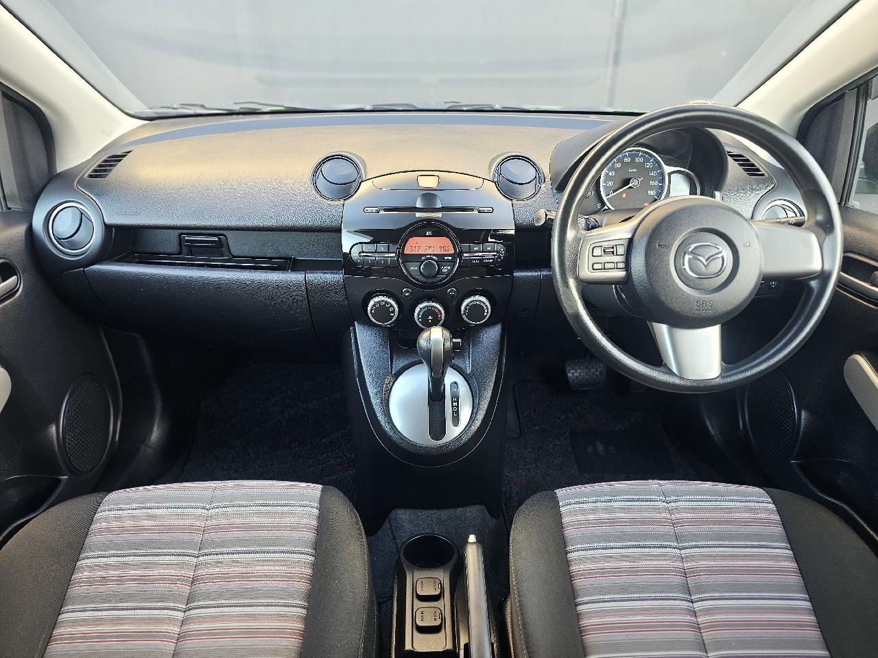 2013 Mazda Demio thumbnail