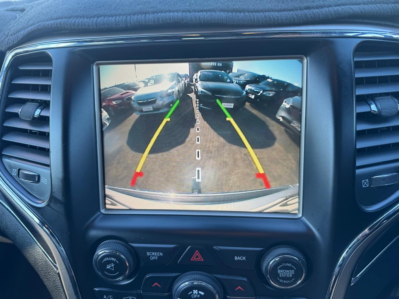 2015 Jeep Grand thumbnail