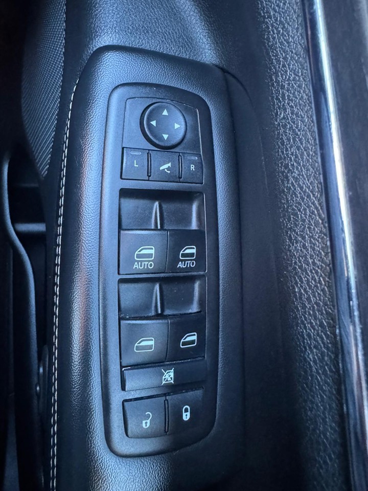 2015 Jeep Grand thumbnail