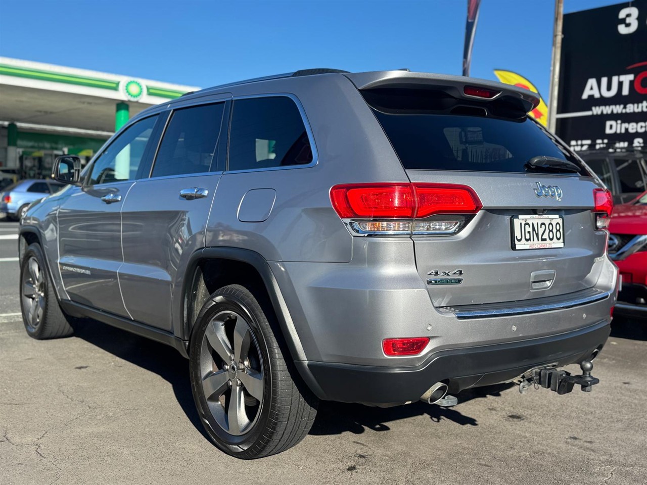 2015 Jeep Grand thumbnail