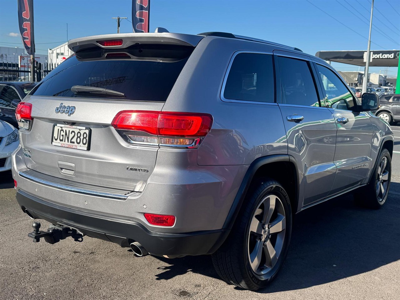 2015 Jeep Grand thumbnail