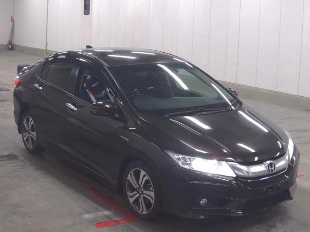 2015 Honda Grace thumbnail