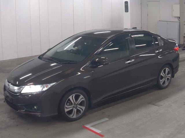 2015 Honda Grace thumbnail