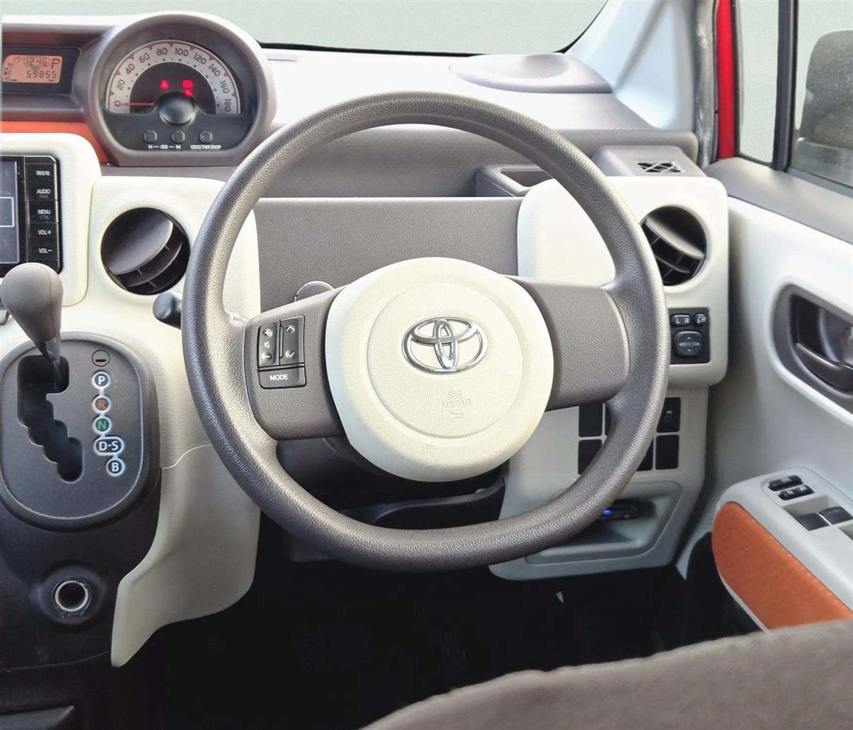 2014 Toyota Porte thumbnail