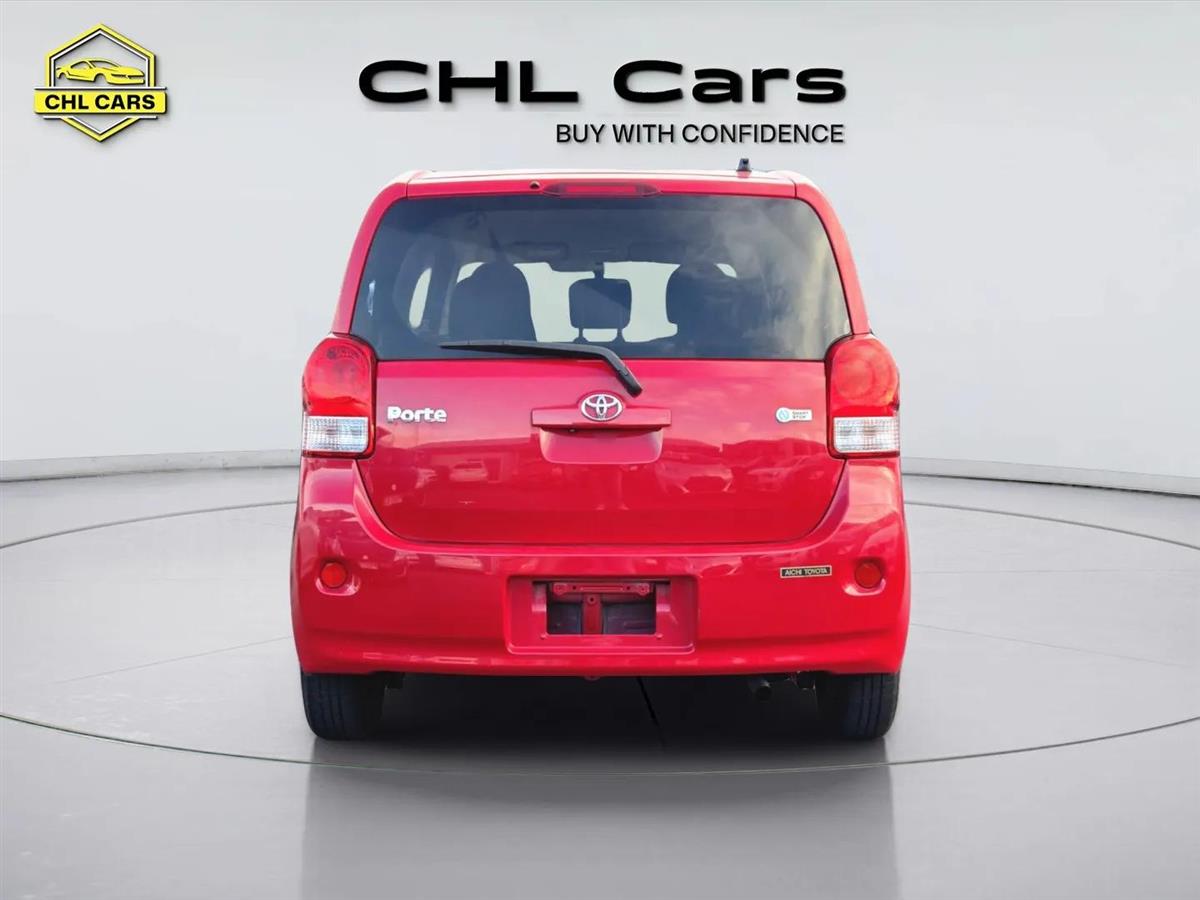 2014 Toyota Porte thumbnail