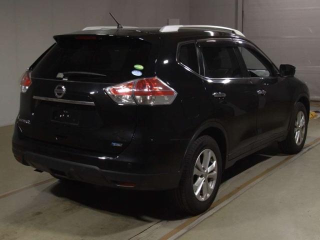 2016 Nissan X-Trail thumbnail