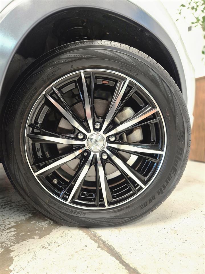 2015 Honda Vezel thumbnail