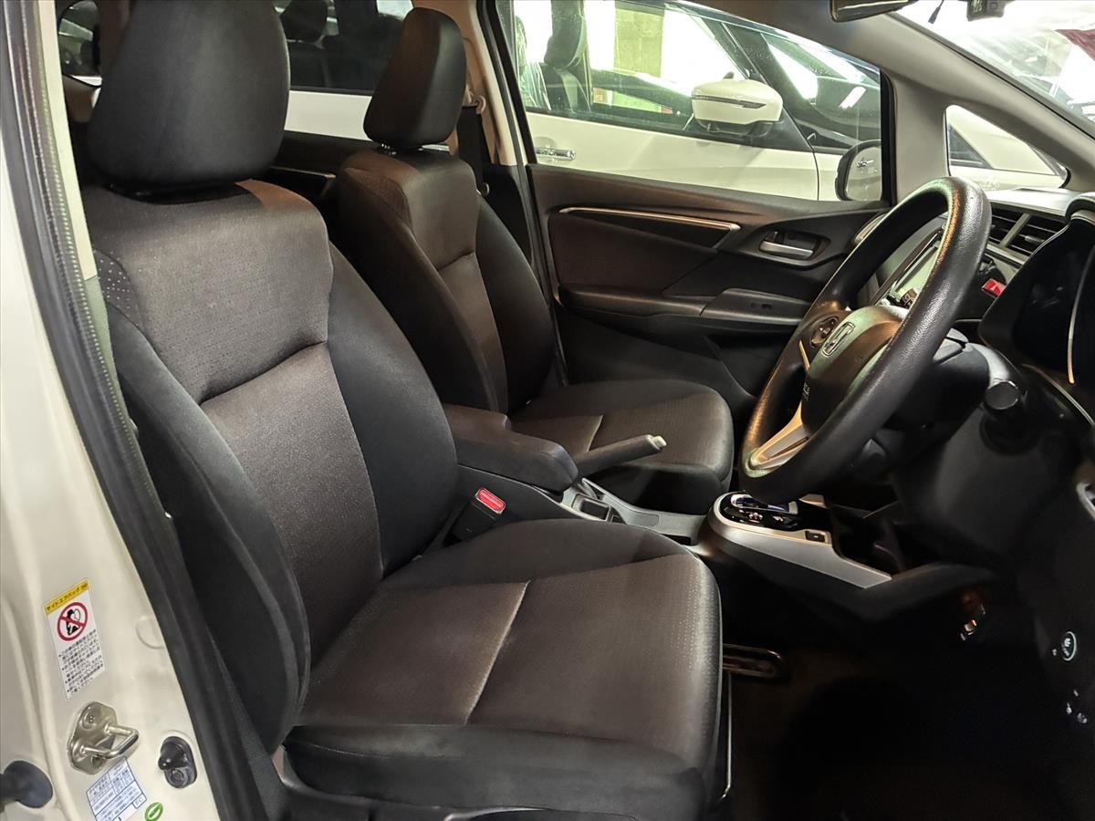 2014 Honda FIT thumbnail