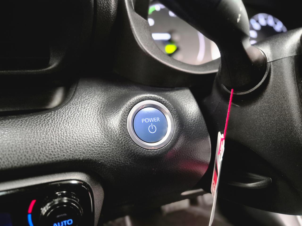 2022 Toyota Yaris thumbnail