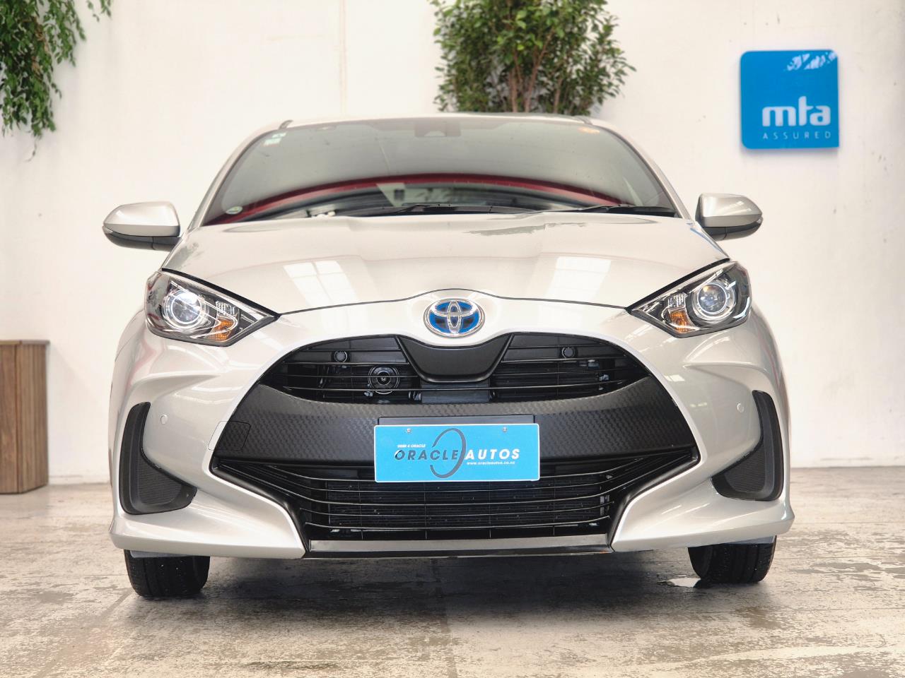 2022 Toyota Yaris thumbnail
