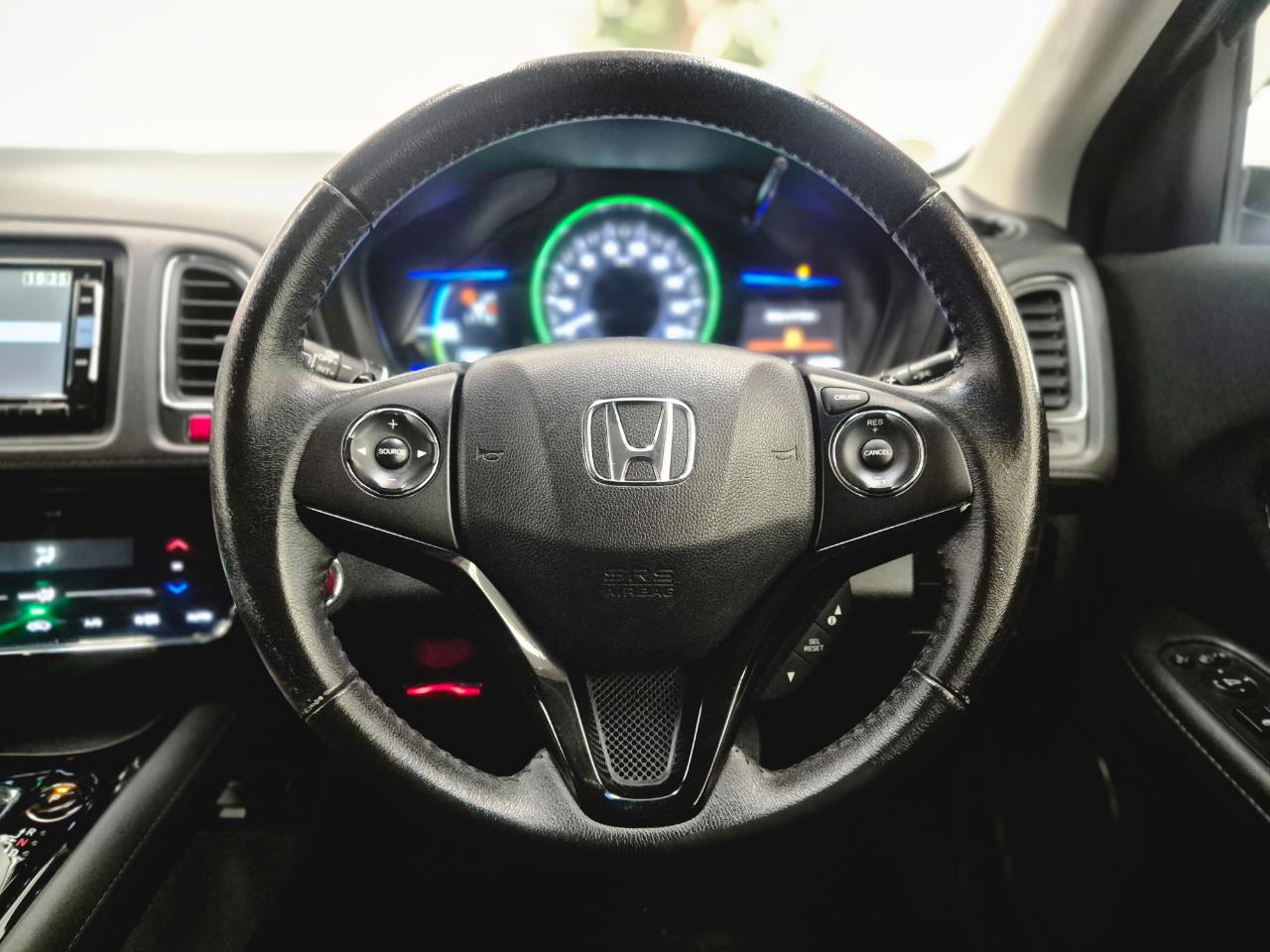 2015 Honda Vezel thumbnail