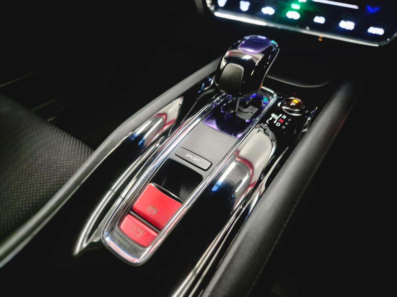 2015 Honda Vezel thumbnail