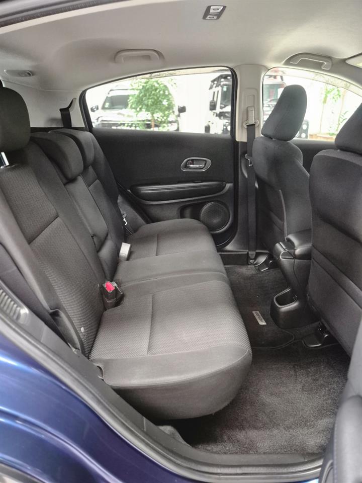 2015 Honda Vezel thumbnail