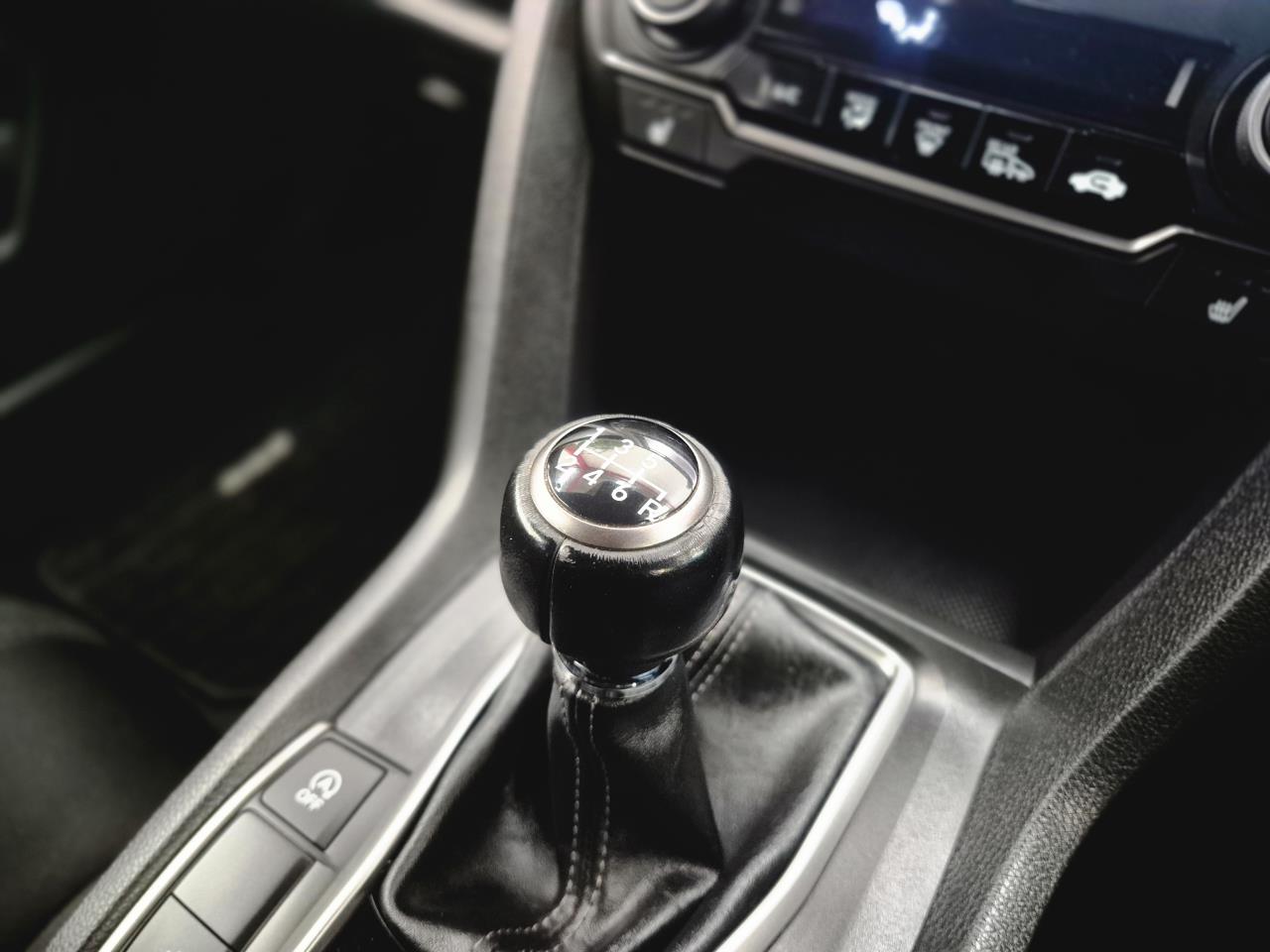 2019 Honda Civic thumbnail