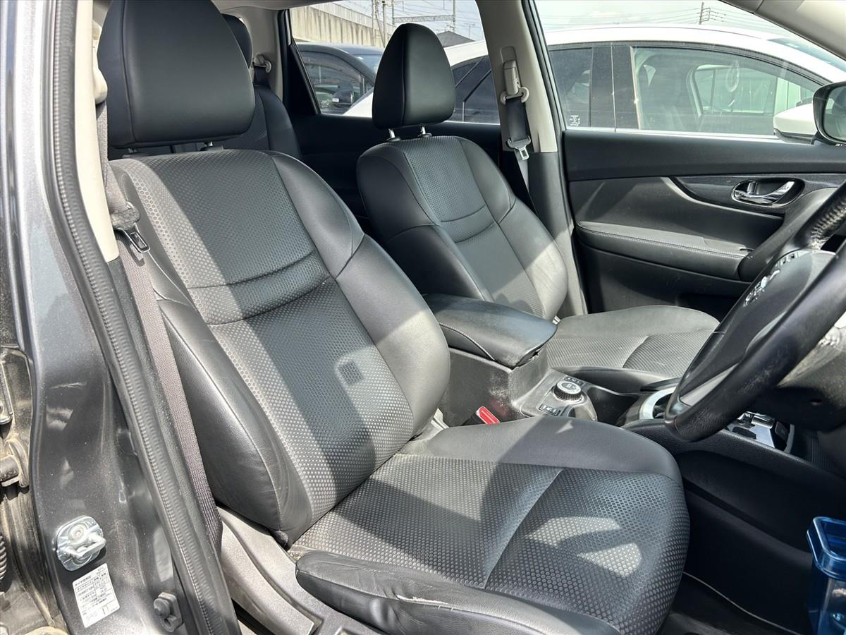 2014 Nissan X-Trail thumbnail
