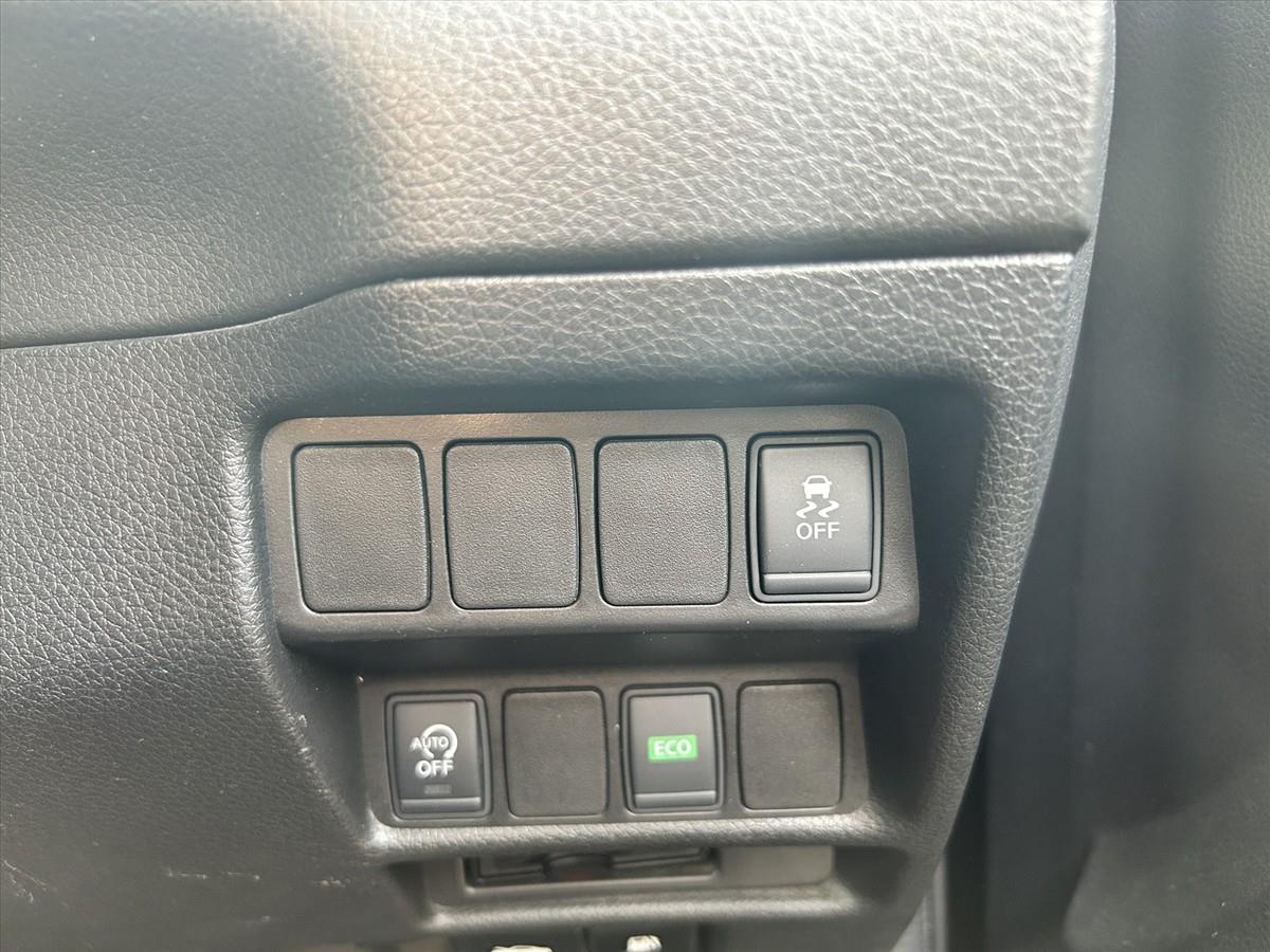 2014 Nissan X-Trail thumbnail