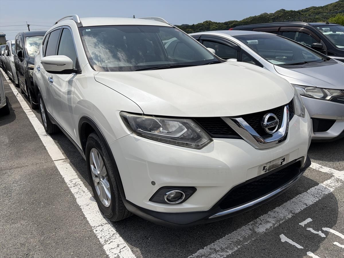 2014 Nissan X-Trail thumbnail